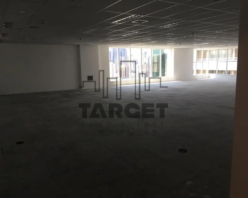 Loja à venda e para alugar, 1085m2 em Chácara Santo Antônio (Zona Sul), São Paulo - SP - imagem 8 Foto 8 de Loja à venda e para alugar, 1085m2 em Chácara Santo Antônio (Zona Sul), São Paulo - SP