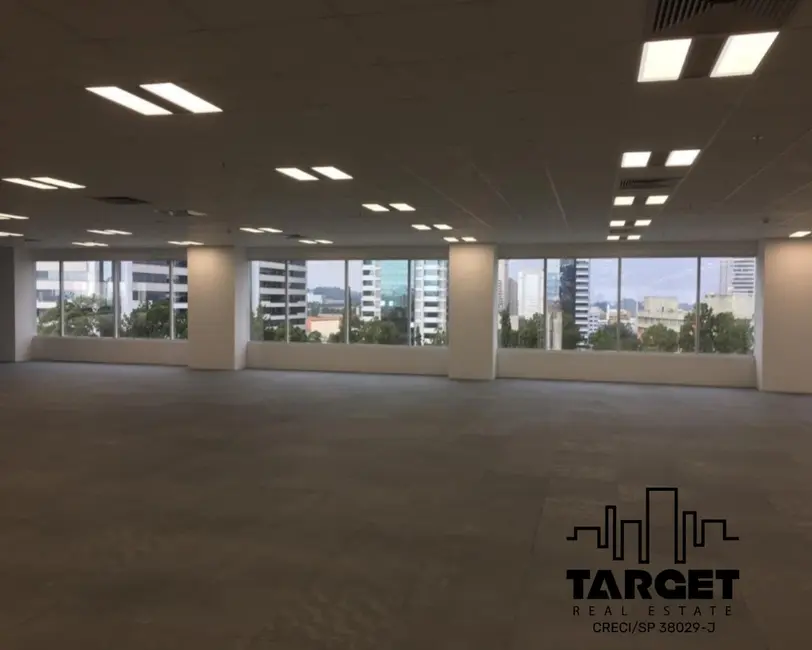 Loja à venda e para alugar, 500m2 em Alphaville Industrial, Barueri - SP - imagem 5 Foto 5 de Loja à venda e para alugar, 500m2 em Alphaville Industrial, Barueri - SP