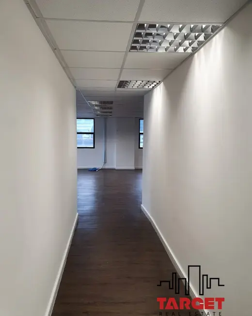 Loja à venda e para alugar, 770m2 em Vila Olímpia, São Paulo - SP - imagem 7 Foto 7 de Loja à venda e para alugar, 770m2 em Vila Olímpia, São Paulo - SP