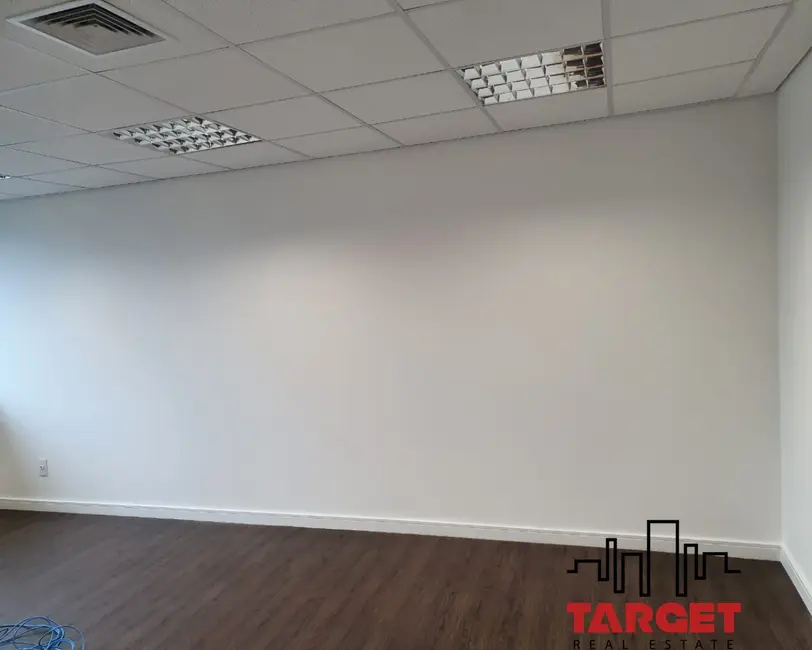 Loja à venda e para alugar, 770m2 em Vila Olímpia, São Paulo - SP - imagem 5 Foto 5 de Loja à venda e para alugar, 770m2 em Vila Olímpia, São Paulo - SP
