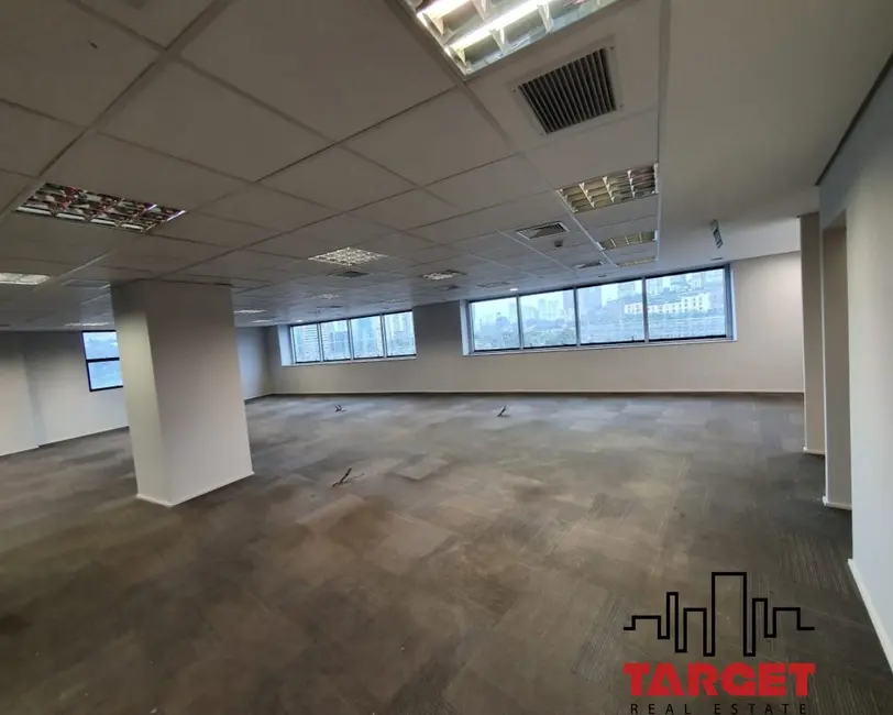 Foto 1 de Loja à venda e para alugar, 770m2 em Vila Olímpia, São Paulo - SP