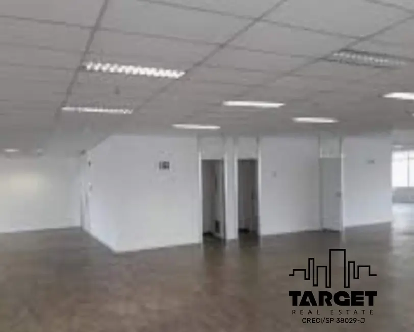 Loja para alugar, 680m2 em Barueri - SP - imagem 5 Foto 5 de Loja para alugar, 680m2 em Barueri - SP