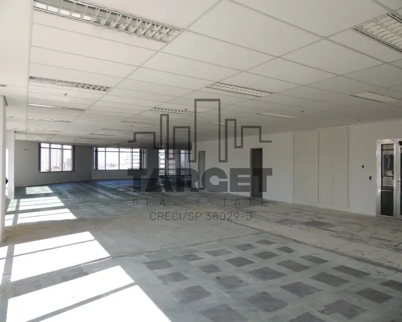 Foto 1 de Loja para alugar, 680m2 em Barueri - SP