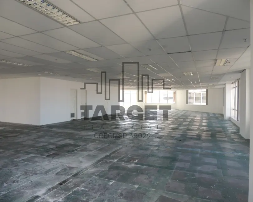 Foto 7 de Loja para alugar, 680m2 em Barueri - SP