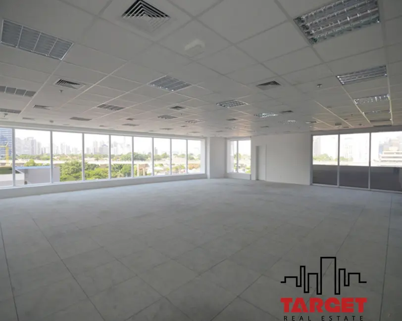 Loja para alugar, 400m2 em Jardim das Acácias, São Paulo - SP - imagem 1 Foto 1 de Loja para alugar, 400m2 em Jardim das Acácias, São Paulo - SP