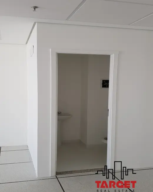 Loja para alugar, 460m2 em Pinheiros, São Paulo - SP - imagem 3 Foto 3 de Loja para alugar, 460m2 em Pinheiros, São Paulo - SP