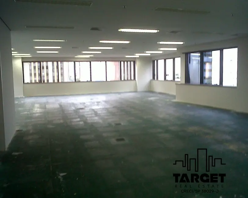 Loja para alugar, 500m2 em São Paulo - SP - imagem 3 Foto 3 de Loja para alugar, 500m2 em São Paulo - SP