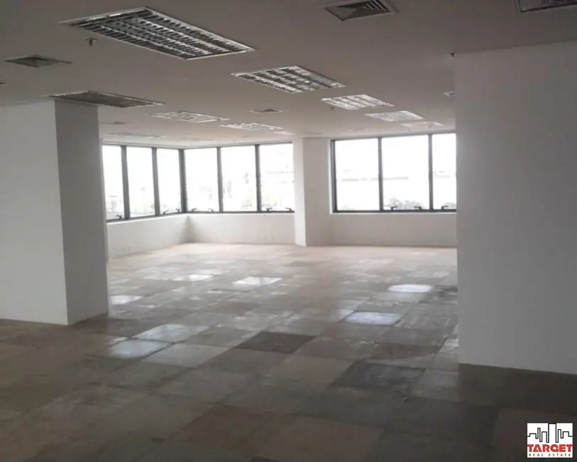 Foto 2 de Loja para alugar, 1090m2 em Barra Funda, São Paulo - SP