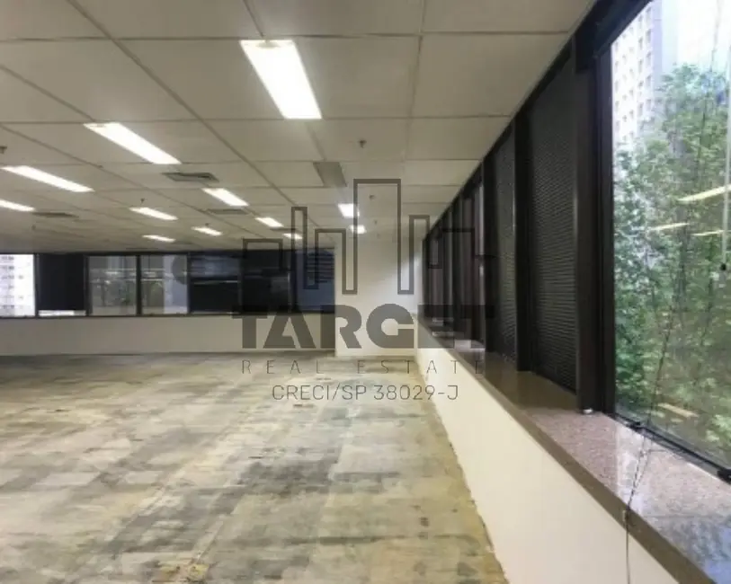 Foto 1 de Loja para alugar, 885m2 em São Paulo - SP