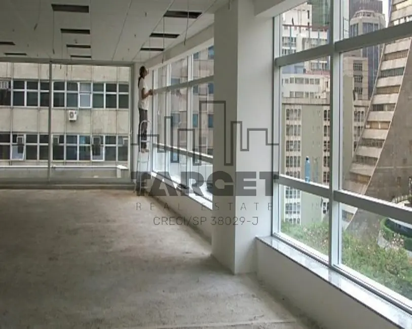 Foto 7 de Loja para alugar, 1360m2 em Vila Cordeiro, São Paulo - SP