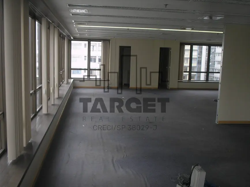Foto 2 de Loja para alugar, 350m2 em Bela Vista, São Paulo - SP