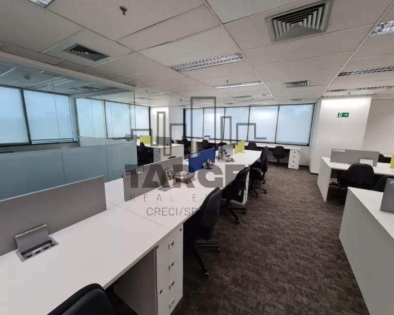 Loja à venda e para alugar, 389m2 em Pinheiros, São Paulo - SP - imagem 8 Foto 8 de Loja à venda e para alugar, 389m2 em Pinheiros, São Paulo - SP