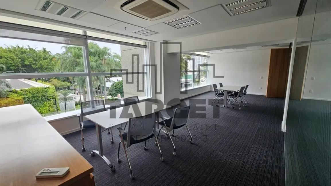 Foto 8 de Loja para alugar, 5090m2 em Água Branca, São Paulo - SP