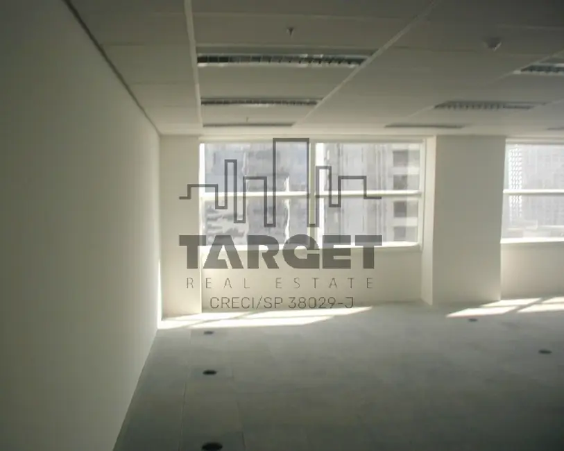 Foto 5 de Loja para alugar, 897m2 em Vila Olímpia, São Paulo - SP