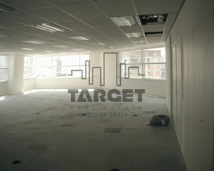 Foto 7 de Loja para alugar, 897m2 em Vila Olímpia, São Paulo - SP