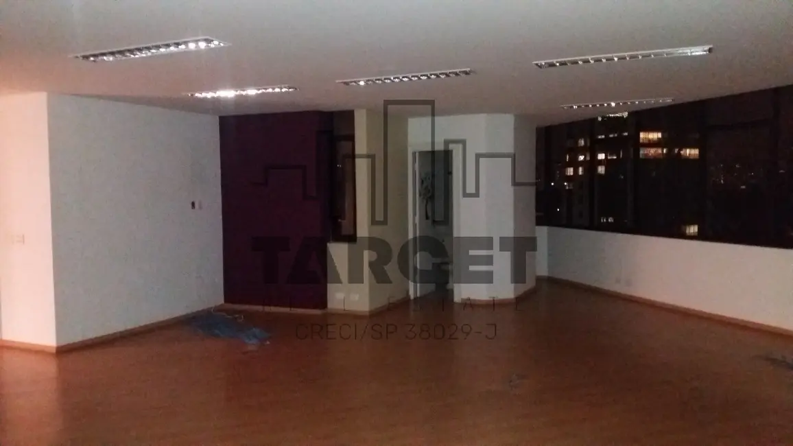 Loja à venda, 215m2 em Cidade Monções, São Paulo - SP - imagem 3 Foto 3 de Loja à venda, 215m2 em Cidade Monções, São Paulo - SP