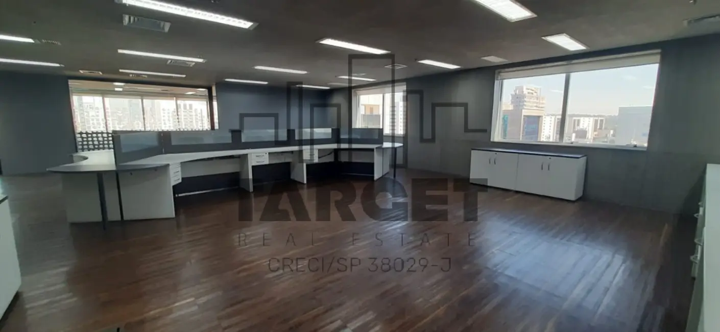 Loja para alugar, 425m2 em Vila Olímpia, São Paulo - SP - imagem 9 Foto 9 de Loja para alugar, 425m2 em Vila Olímpia, São Paulo - SP