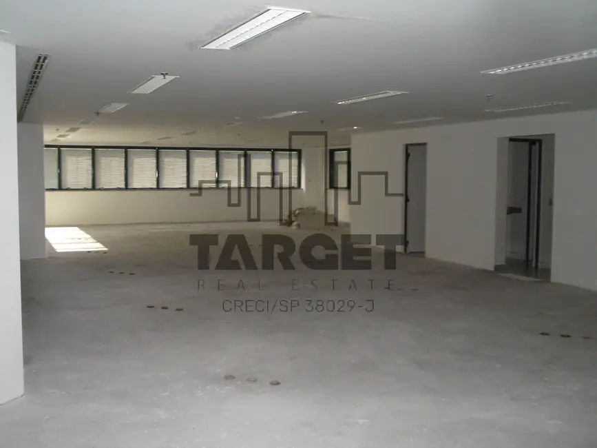 Foto 6 de Loja para alugar, 220m2 em Vila Olímpia, São Paulo - SP