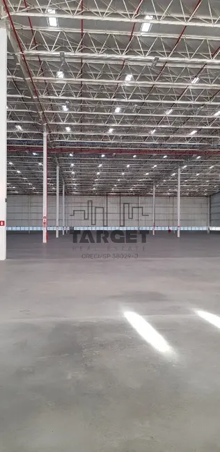 Foto 6 de Armazém / Galpão para alugar, 7000m2 em Jardim de Lourdes, Embu Das Artes - SP