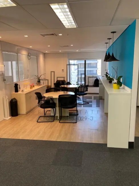 Foto 1 de Loja à venda e para alugar, 265m2 em Cerqueira César, São Paulo - SP