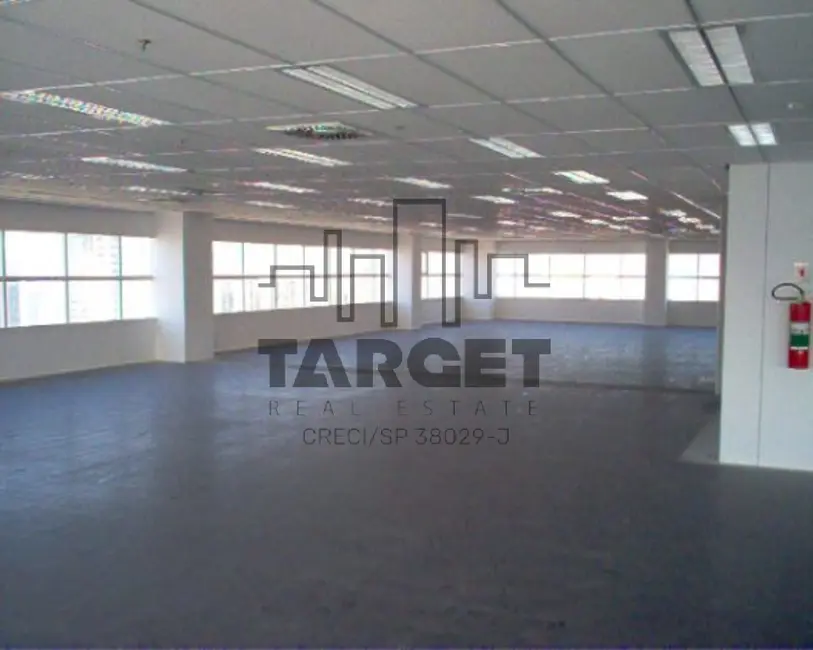 Loja para alugar, 1168m2 em Itaim Bibi, São Paulo - SP - imagem 3 Foto 3 de Loja para alugar, 1168m2 em Itaim Bibi, São Paulo - SP