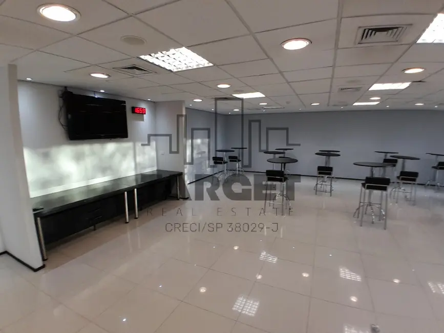 Loja para alugar, 1050m2 em Jardim São Luís, São Paulo - SP - imagem 4 Foto 4 de Loja para alugar, 1050m2 em Jardim São Luís, São Paulo - SP