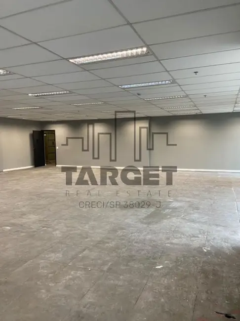 Foto 9 de Loja para alugar, 1095m2 em São Paulo - SP