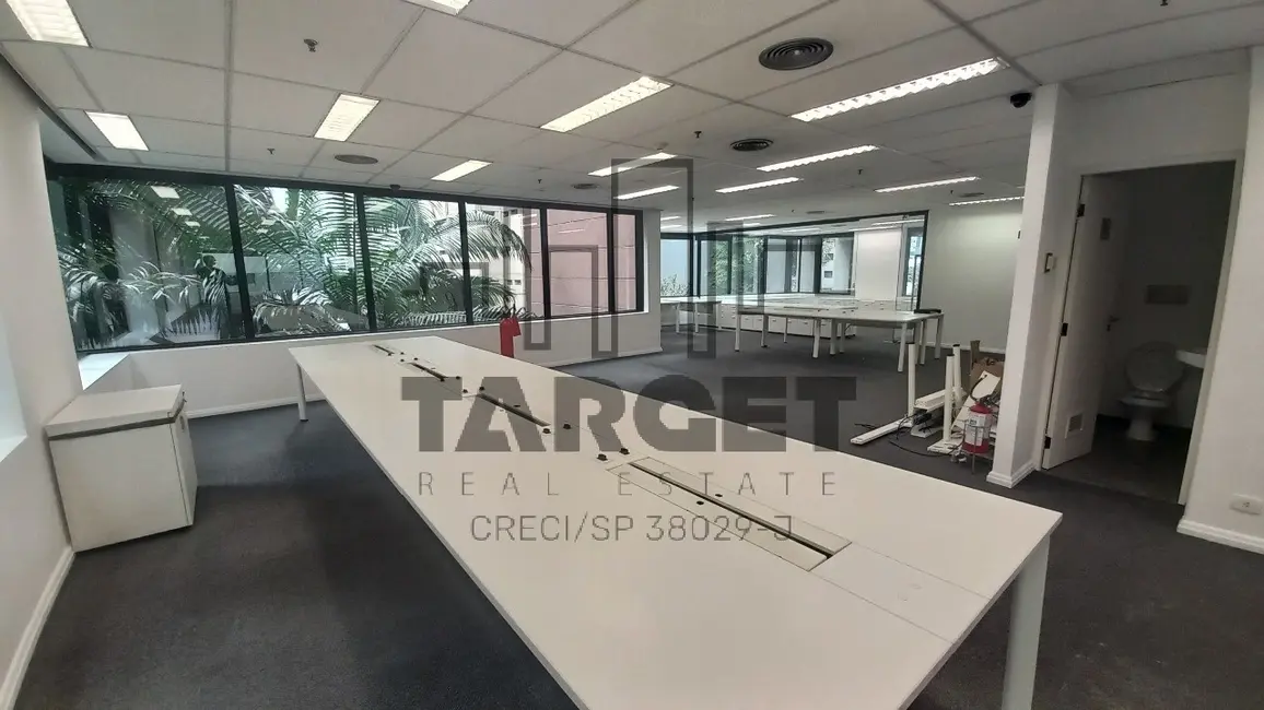 Foto 2 de Loja para alugar, 370m2 em Vila Olímpia, São Paulo - SP