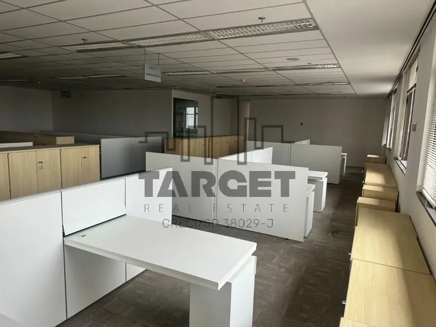 Loja para alugar, 990m2 em Vila Cordeiro, São Paulo - SP - imagem 3 Foto 3 de Loja para alugar, 990m2 em Vila Cordeiro, São Paulo - SP