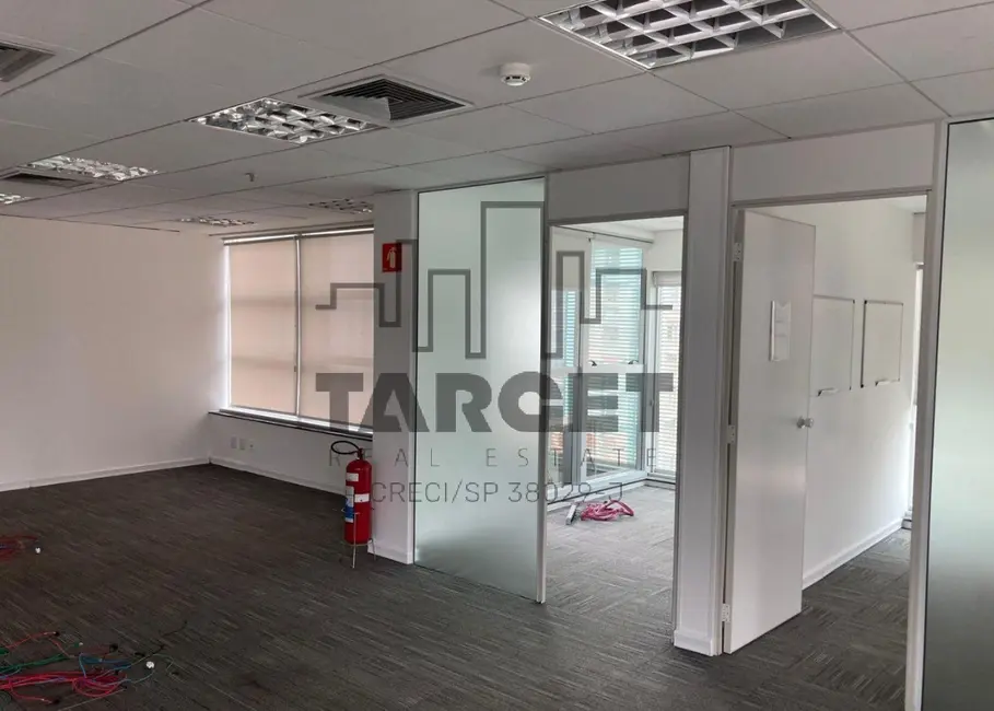 Foto 4 de Loja para alugar, 340m2 em Vila Olímpia, São Paulo - SP