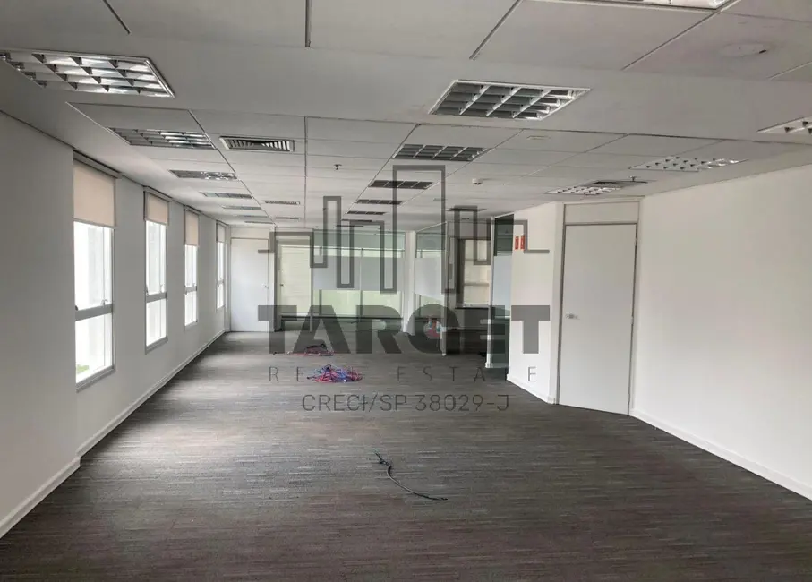 Foto 1 de Loja para alugar, 340m2 em Vila Olímpia, São Paulo - SP