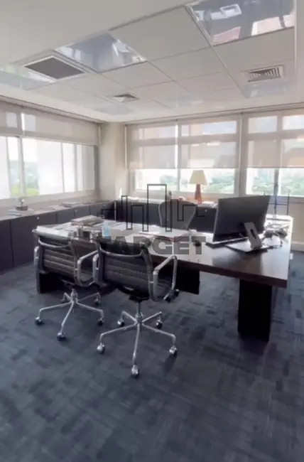 Foto 9 de Loja para alugar, 950m2 em Vila Nova Conceição, São Paulo - SP