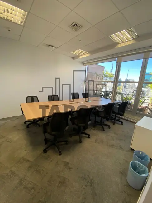 Loja para alugar, 360m2 em Cerqueira César, São Paulo - SP - imagem 7 Foto 7 de Loja para alugar, 360m2 em Cerqueira César, São Paulo - SP