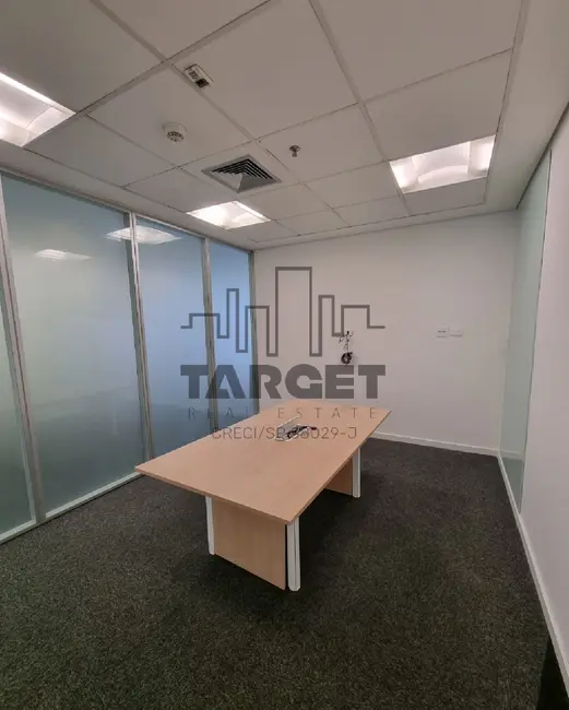 Foto 6 de Loja para alugar, 1350m2 em Vila Olímpia, São Paulo - SP