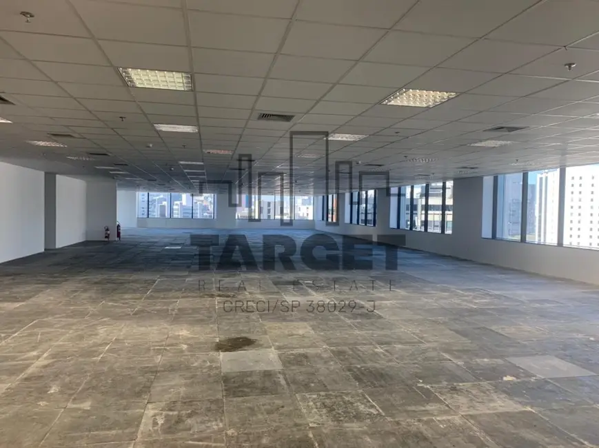 Foto 3 de Loja para alugar, 1350m2 em Vila Olímpia, São Paulo - SP