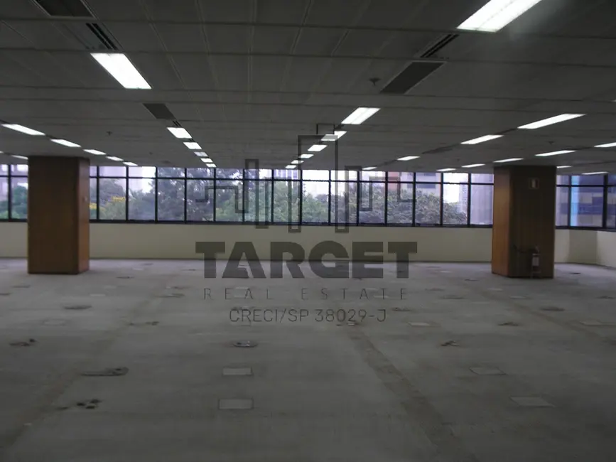 Loja à venda e para alugar, 4220m2 em Cidade Monções, São Paulo - SP - imagem 6 Foto 6 de Loja à venda e para alugar, 4220m2 em Cidade Monções, São Paulo - SP