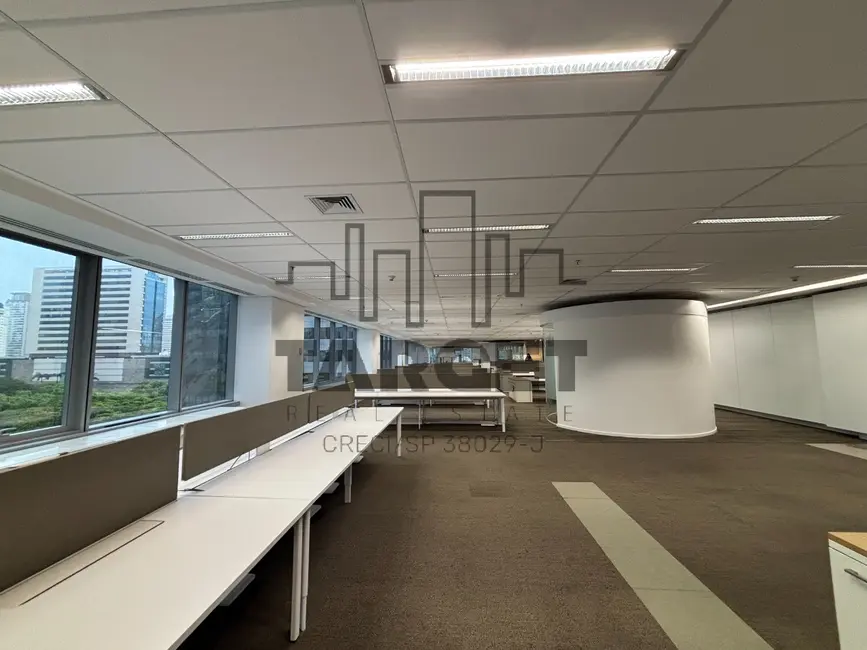 Foto 3 de Loja para alugar, 1870m2 em Várzea de Baixo, São Paulo - SP