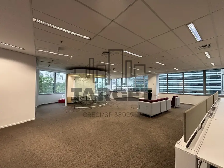 Foto 1 de Loja para alugar, 1870m2 em Várzea de Baixo, São Paulo - SP