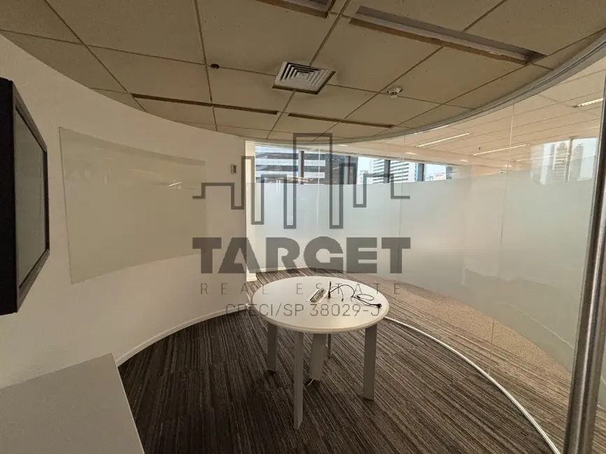 Foto 7 de Loja para alugar, 1850m2 em Vila Gertrudes, São Paulo - SP