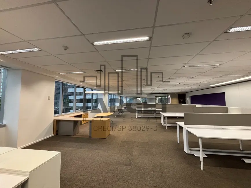 Foto 1 de Loja para alugar, 1850m2 em Vila Gertrudes, São Paulo - SP