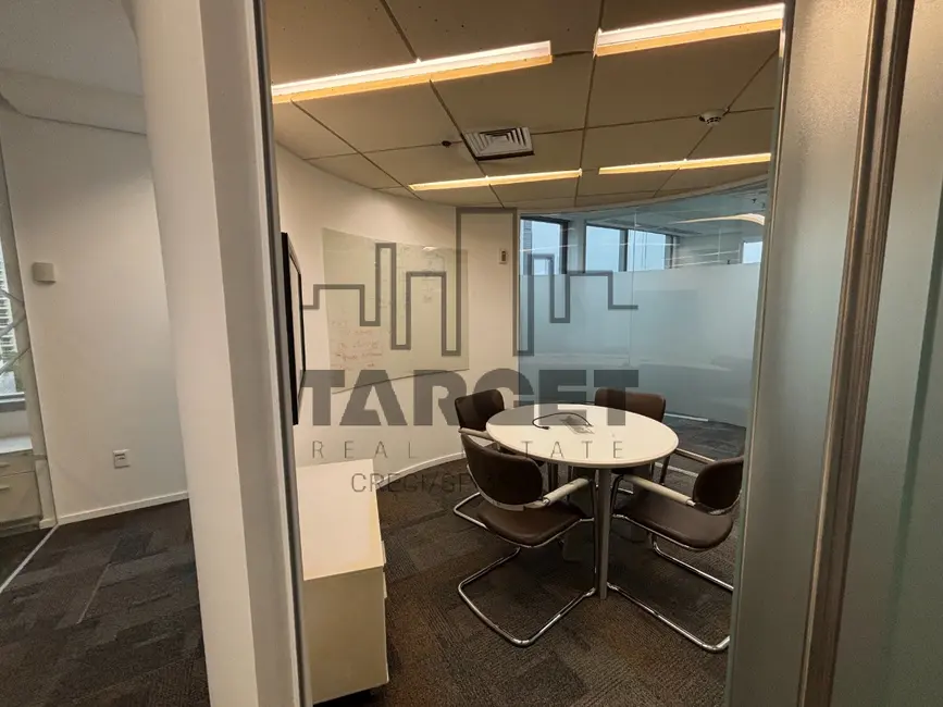 Loja para alugar, 1890m2 em Vila Gertrudes, São Paulo - SP - imagem 5 Foto 5 de Loja para alugar, 1890m2 em Vila Gertrudes, São Paulo - SP