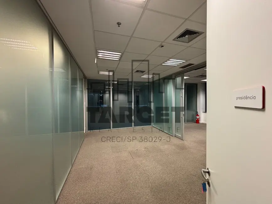 Foto 9 de Loja para alugar, 2660m2 em Vila Olímpia, São Paulo - SP