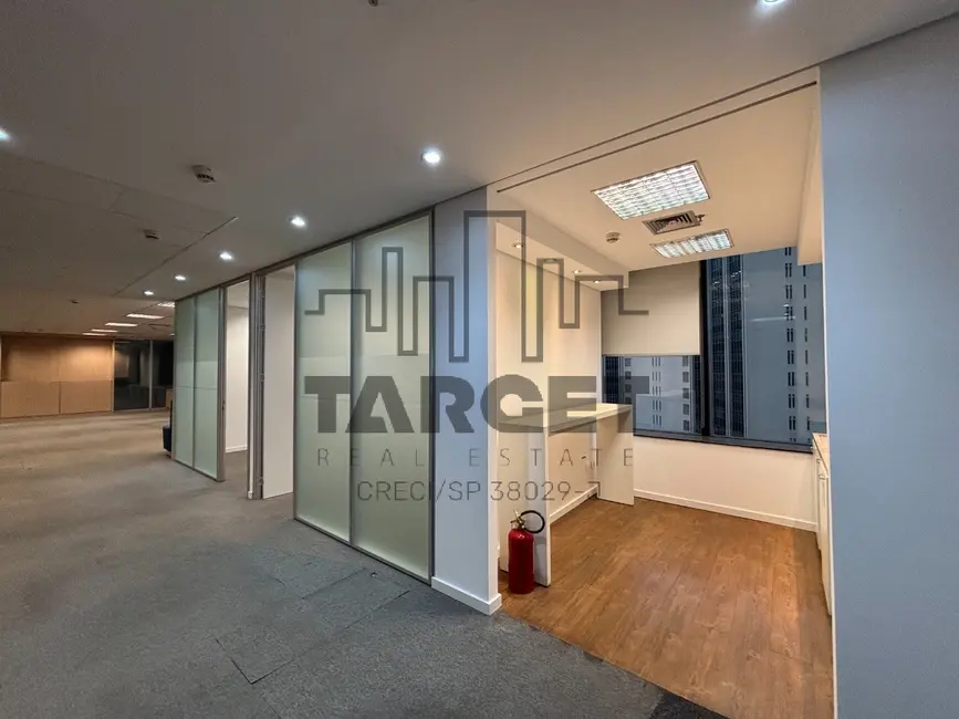 Foto 3 de Loja para alugar, 2660m2 em Vila Olímpia, São Paulo - SP