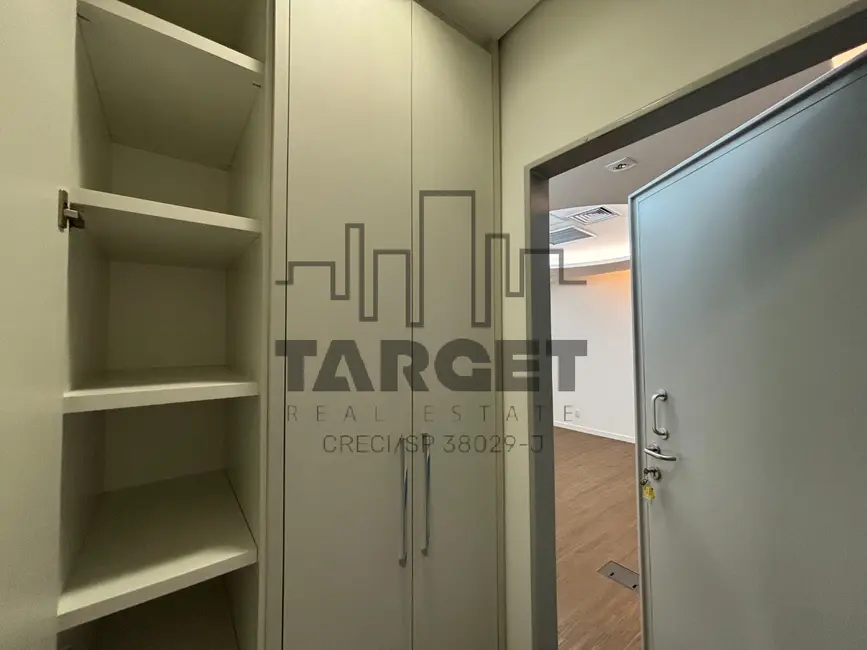 Foto 8 de Loja para alugar, 2660m2 em Vila Olímpia, São Paulo - SP