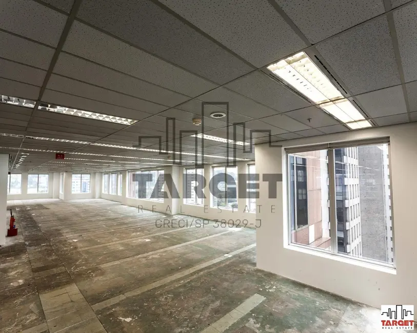 Loja para alugar, 915m2 em São Paulo - SP - imagem 2 Foto 2 de Loja para alugar, 915m2 em São Paulo - SP