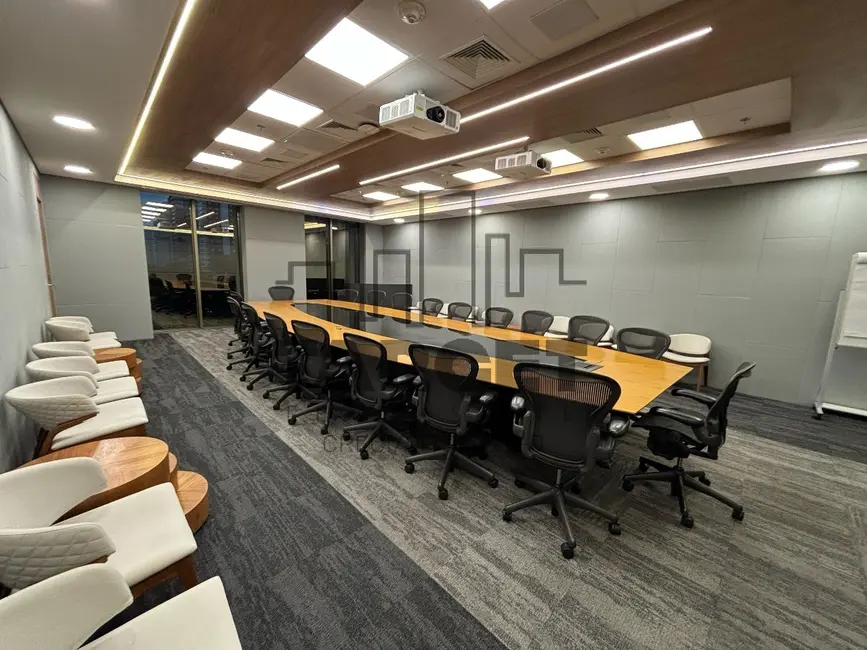 Foto 5 de Loja para alugar, 2040m2 em Itaim Bibi, São Paulo - SP