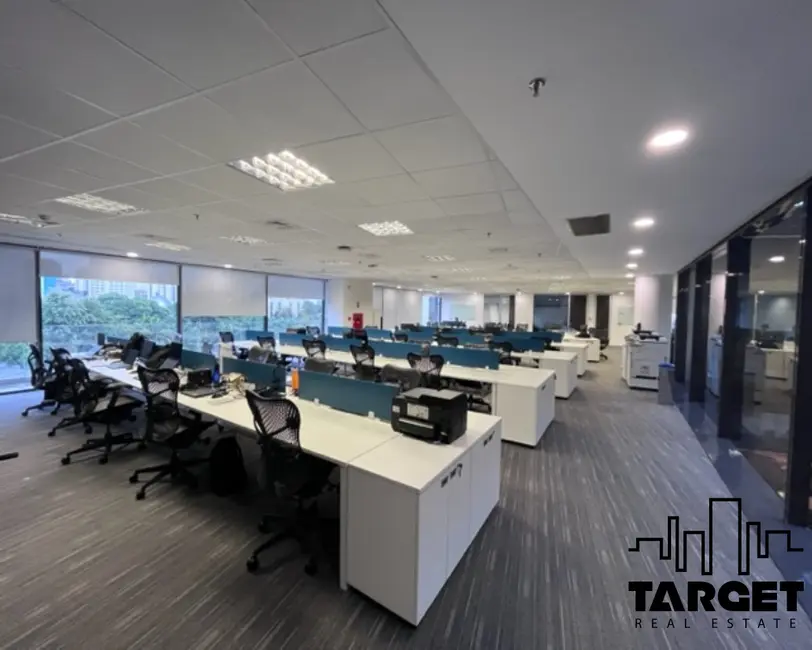 Foto 1 de Loja à venda e para alugar, 1060m2 em Cidade Monções, São Paulo - SP