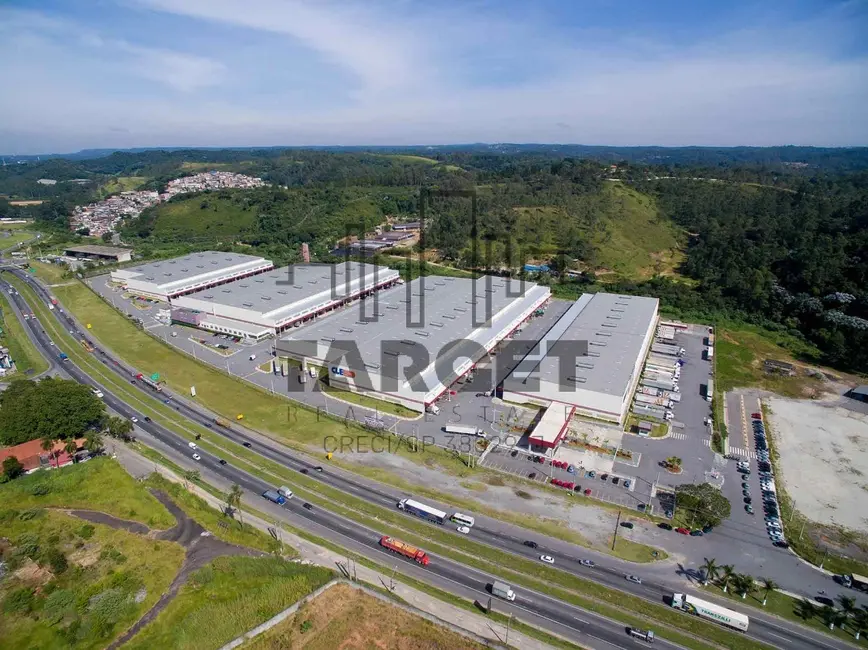 Armazém / Galpão para alugar, 5670m2 em Água Espraiada, Embu Das Artes - SP - imagem 7 Foto 7 de Armazém / Galpão para alugar, 5670m2 em Água Espraiada, Embu Das Artes - SP