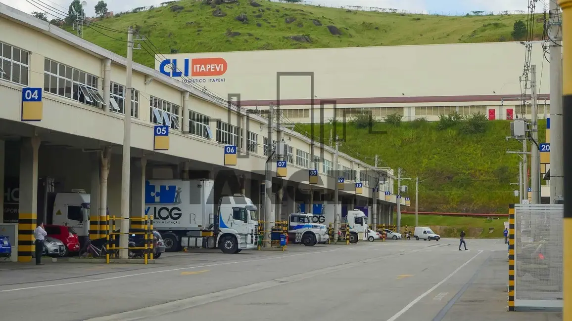Foto 5 de Armazém / Galpão para alugar, 1790m2 em Itaqui, Itapevi - SP