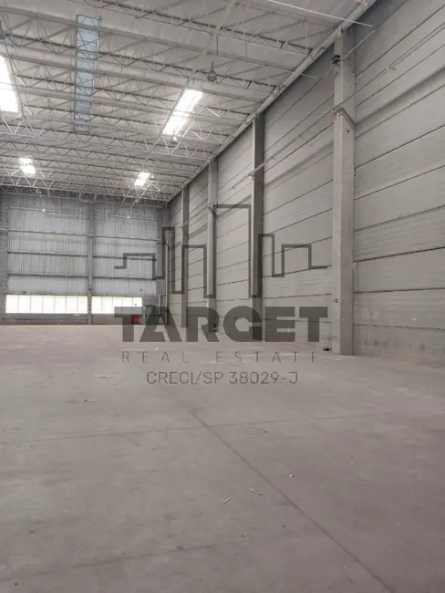 Foto 2 de Armazém / Galpão para alugar, 1630m2 em Itaqui, Itapevi - SP